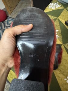 New Zara Fur Heel ( Check Flaw)