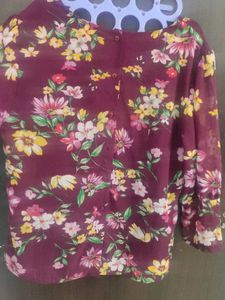 Style Up Floral Top