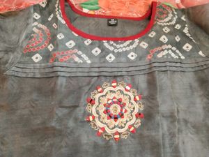 Grey Embroidered Kurti with Matching Pants