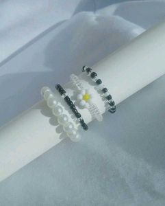 Beaded rings🎀