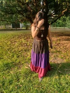Long Skirt Women! 💗👀