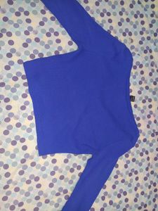 Neck Crop Top