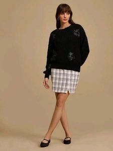 Kazo Stylish Black Knit Sweater, L Size