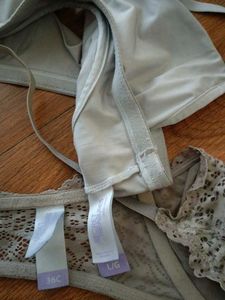 Comfort &amp; Style: Grey Lace &amp; Soft Bralette Set