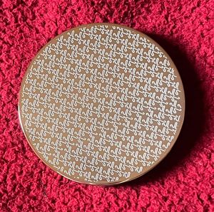 Kay Beauty Powder Compact