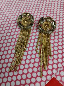 Earings