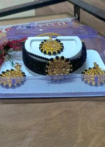 Choker Set  With Mang Tika
