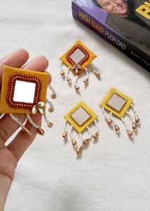 2 Earrings For Women