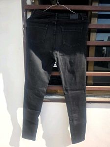 Dark Wash Skinny Jeans