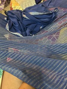 Resham Border Saree Wuth Blouse
