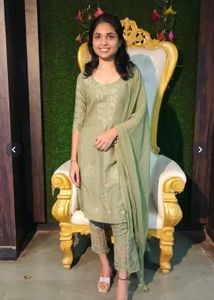 Anouk Kurta Only. Can Be Paired With Jeans.