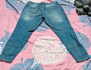 People Relaxed Fit Jeans