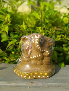3"GANPATIJI IDOL Made From Cow Dung.