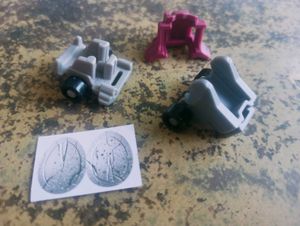 Kinder Joy AR Dino Racer Toy