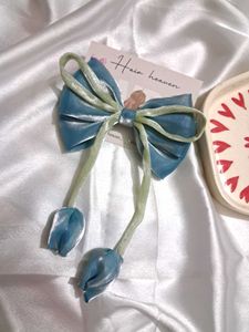 Tulip Bow Clip 🎀🌸