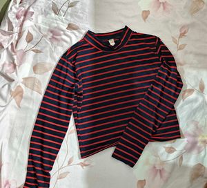 Striped Long Sleeve crop Top