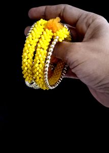 Yellow Bracelet with Golden Beads