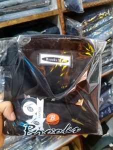 Brooks Star Premium Black Shirt – Classy