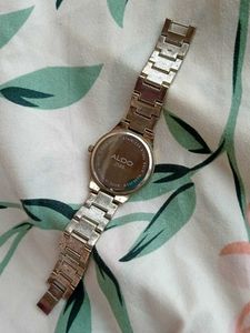 Ladies Wrist Watch