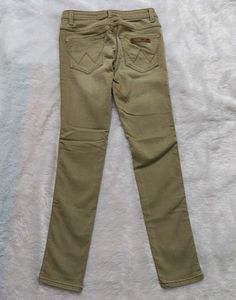 Wrangler Tan Jegging/ Jeans