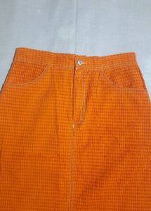 🔥classy Orange Skirt🔥