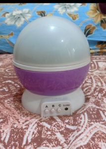Moving Stars 🪔 Lamp For Kids