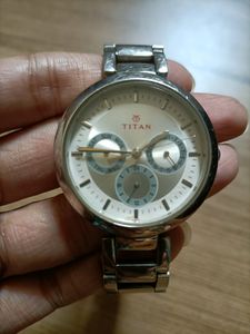 TITAN WRIST WATCH METAL BODY