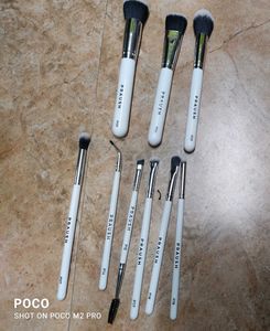 Praush beauty 9 Face And Eyes brush