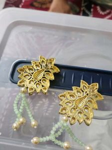Green &amp; Gold Kundan Earrings