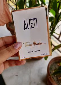 Mugler Alien Sample Vial
