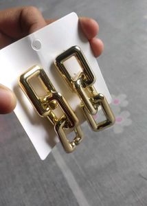 Chain Earing