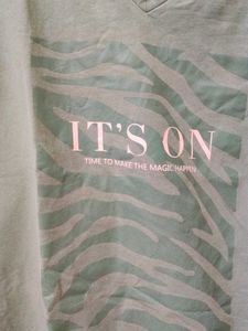 V Neck Oversized Green vero Moda Tshirt