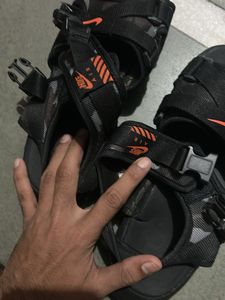 nike sandals uk 7