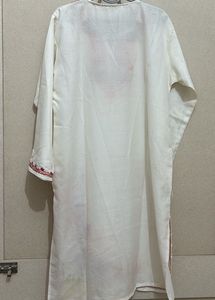 Embroidered Kurta With Kashmiri Kadhae