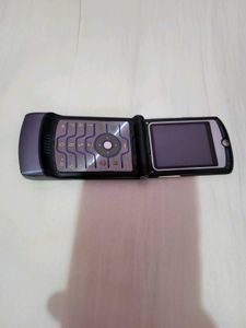 Motorola V3i