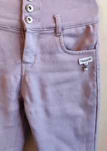 This Is A Skinny Jeans 👖
