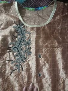 Embroidered Kurta seft