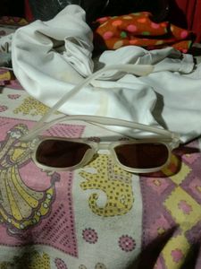 Dhoop Ka Chasma