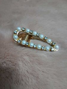 Korean hair clips golden pearl set