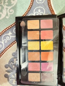 Lakme eye shadow pallets ..with best quality 🥰