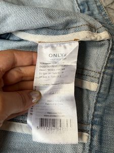 Denim Vest - Trendy!