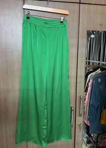 NEW H&amp;M Green Festive Wide Leg Pants