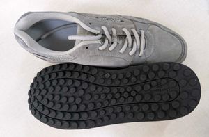 Woodland Gray Sneakers Joggers size 9