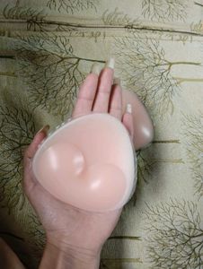 Silicone Nipple Cover Pad + Breast Increaser