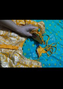 blue bandhni Printed Saree