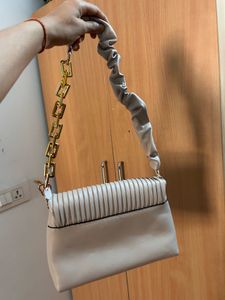Chic Ruched Handle Chain Bag