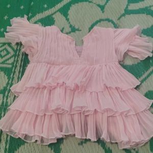 Cute Pink Ruffle Top &amp; Floral Pants Set