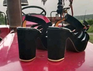 Black Velvet Heels Fresh Piece Whole Price Sale