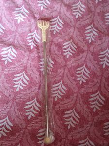 Extendable Back Scratcher