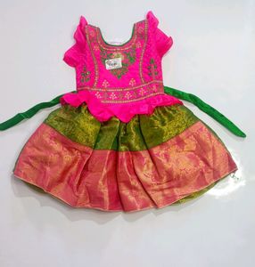 Kids Frocks